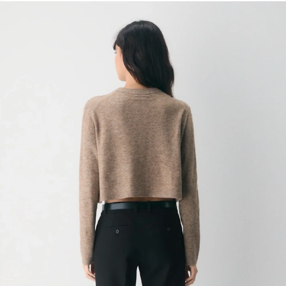 Aritzia Wilfred Sicily Cardigan in Heather Nomad Taupe - Picture 2 of 4
